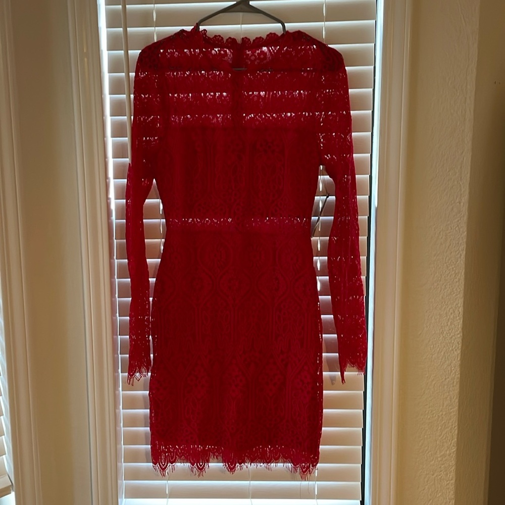 Lulu’s lace red dress